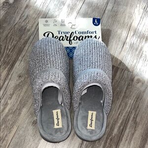 Dearfoams Women's Textured Gray Slippers